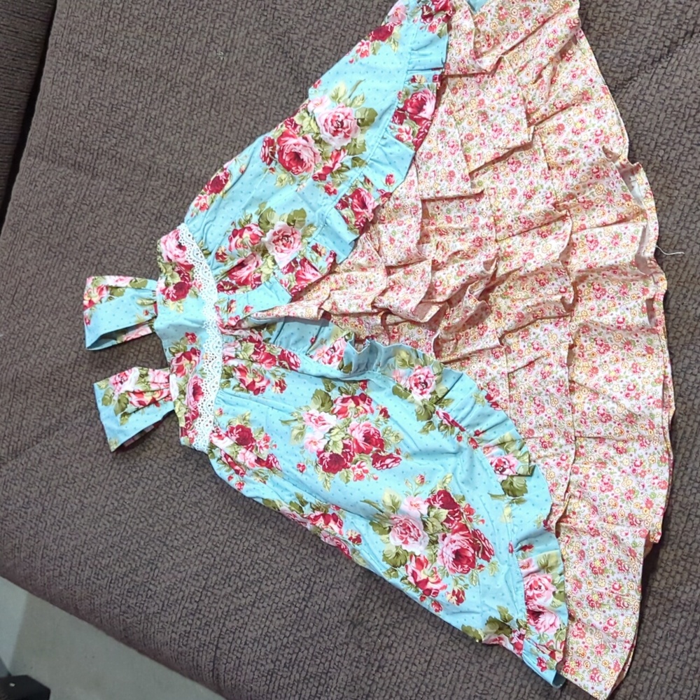 Boutique made girls dress, size 8(?) See measurements.